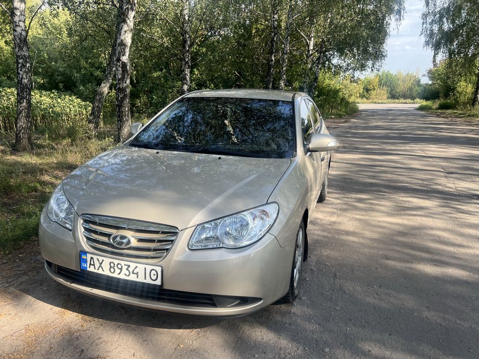 Продам Hyundai Elantra