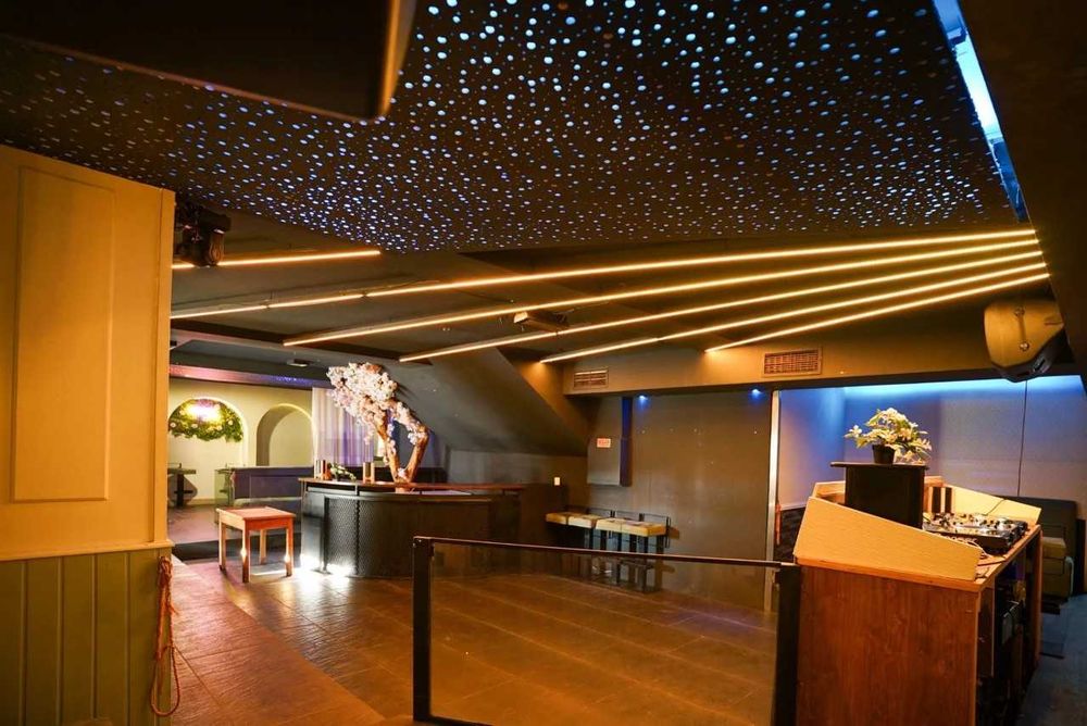 Espaço Noturno Castelo Paiva