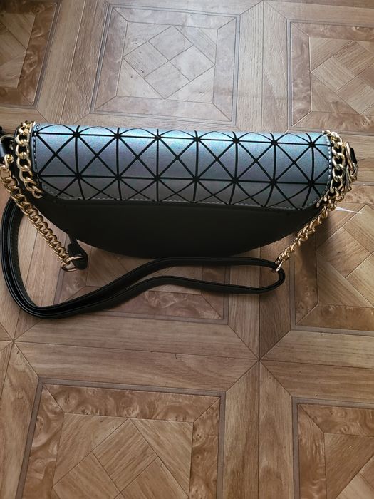 Nowa torebka kuferka damska