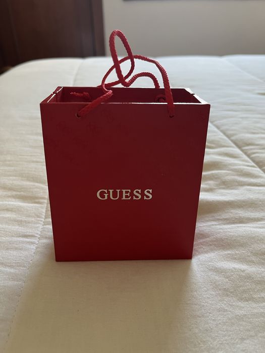 Relógio da Guess - pele genuína