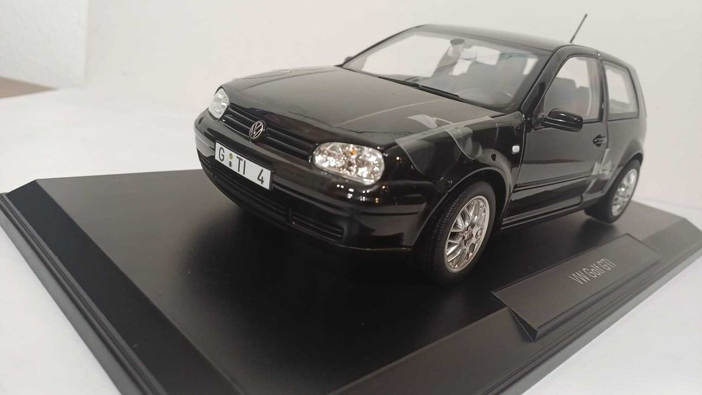 1/18 VW Golf IV GTI - Norev