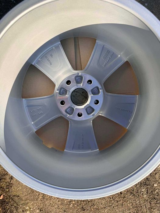 Felgi Aluminiowe AUDI 17 5x112 ET 43 OEM 4szt.