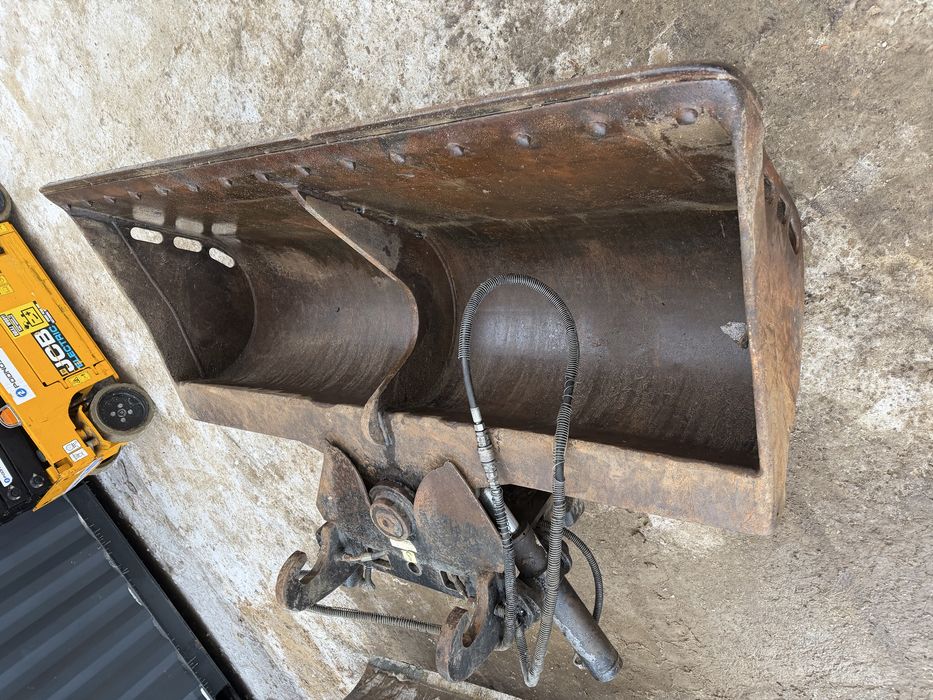 Łyżka skarpowa hydrauliczna 200