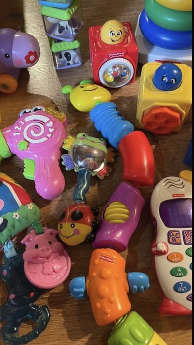 Zestaw zabawek Fisher Price i inne