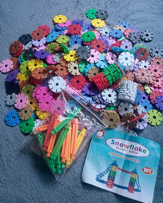 Klocki wafle konstrukcyjne snowflake dzień dziecka