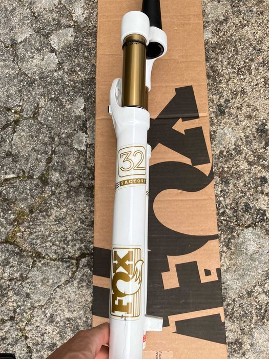 Suspensão Fox 32 kashima Roda 29