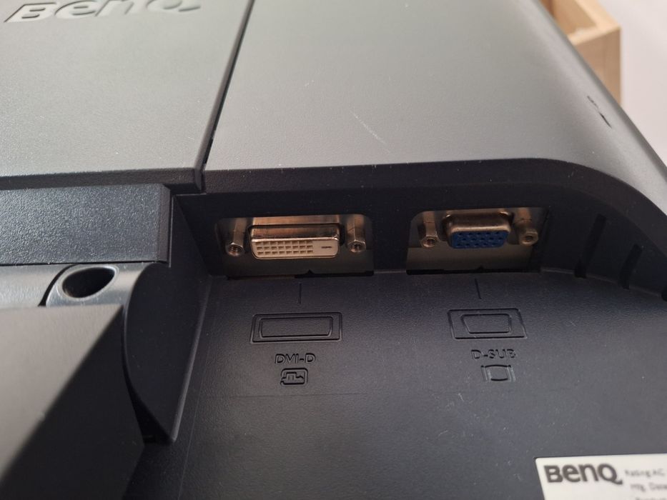 Monitor benq 19 cali q9t5
