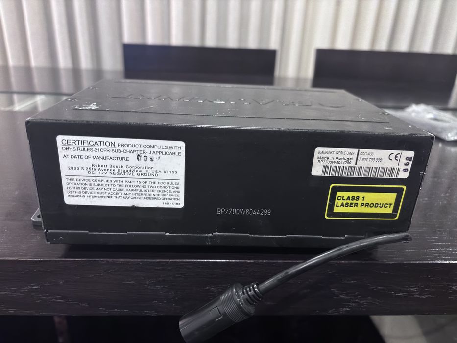 Carregador de CDs Blaupunkt para Automóvel