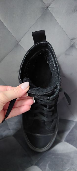 Високі жіночі кеди