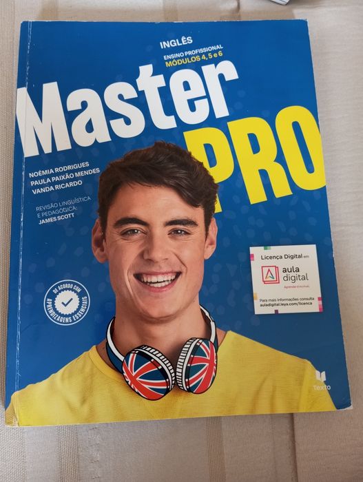 Manual escolar 11° ano ensino profissional de inglês