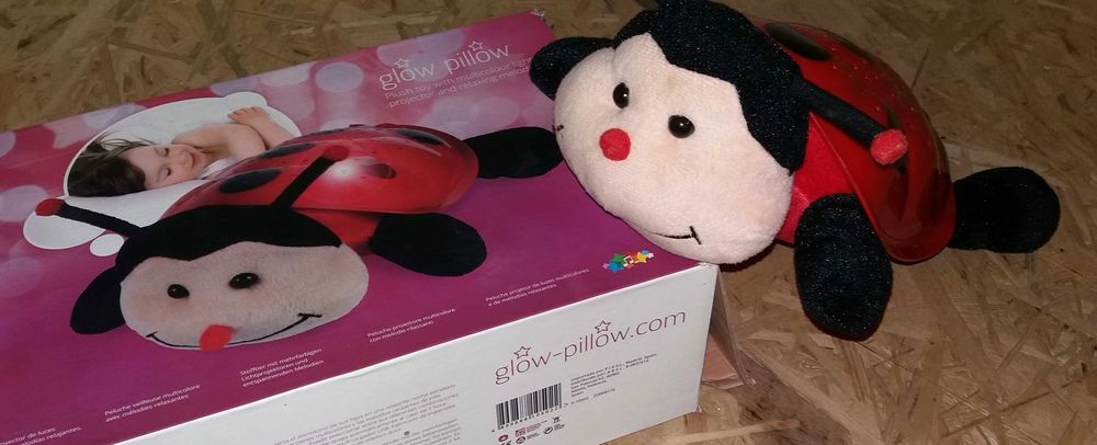 Joaninha Projetor musical noturno Bebé Glow Pillow