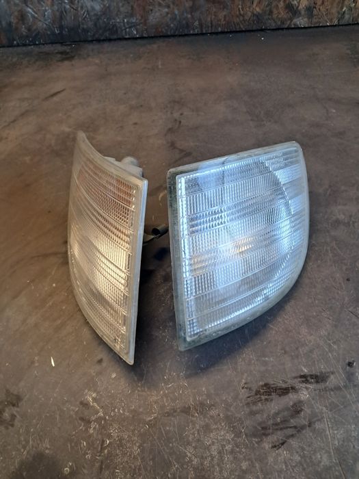 Kierunkowskazy kierunkowskaz prawy lewy Mercedes Vito W638