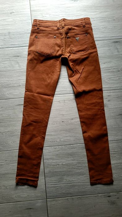 Spodnie unikat kolor Monday Premium Denim