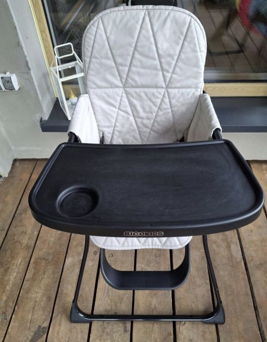 Krzeselko do karmienia Ricokids