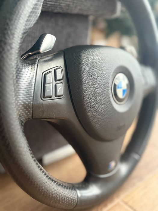 Kierownica łopatki BMW e92 335d