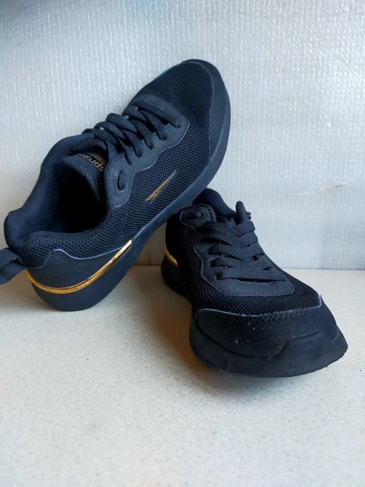 Buty sportowe sneakersy Sprandi 37 jak nowe
