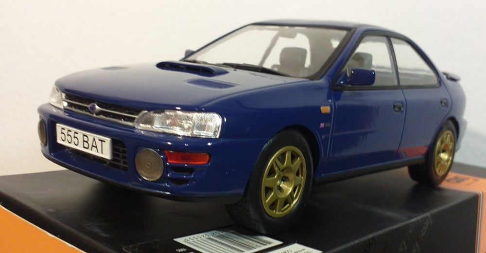 1/18 Subaru Impreza 22B WRX 195 - IXO