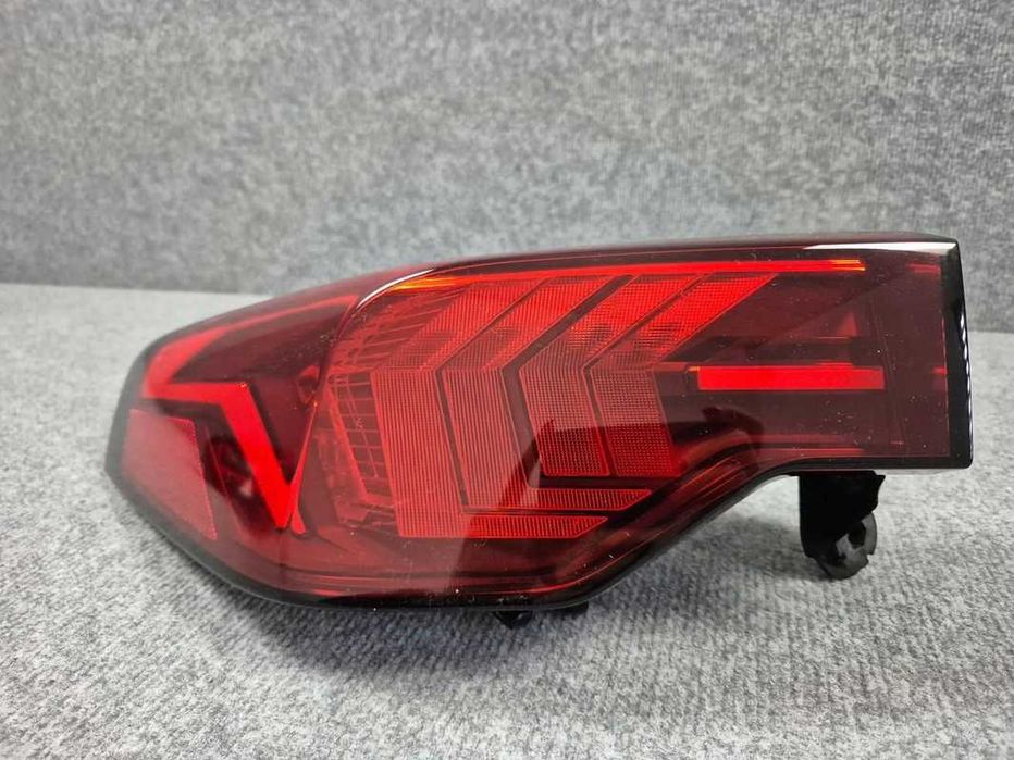 BMW X2 iX2 U10 Ліхтар ліхтарі задні ліві праві USA EU