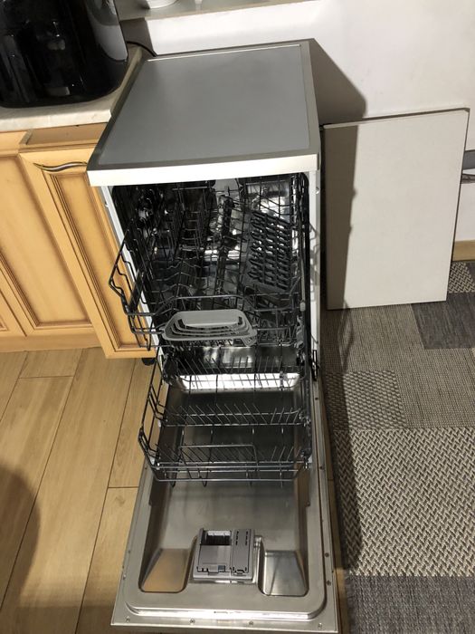 Посудомийна машина simens IQ300