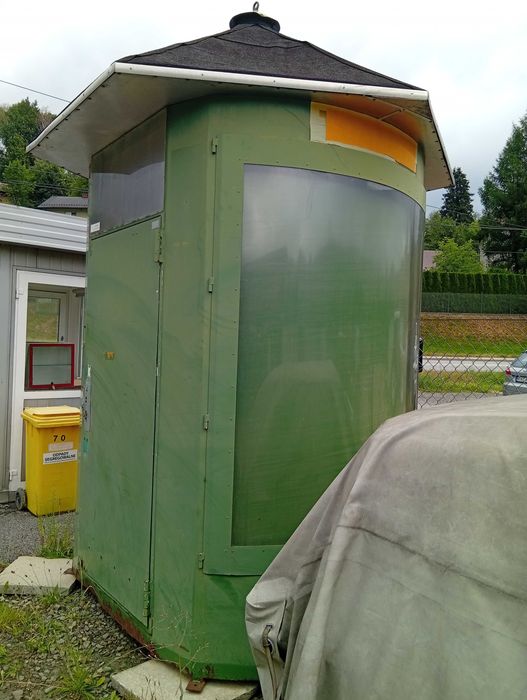Toaleta publiczna - słup ogłoszeniowy, wandalo-odporny