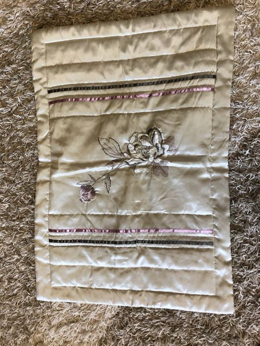 Прода наволочку нову