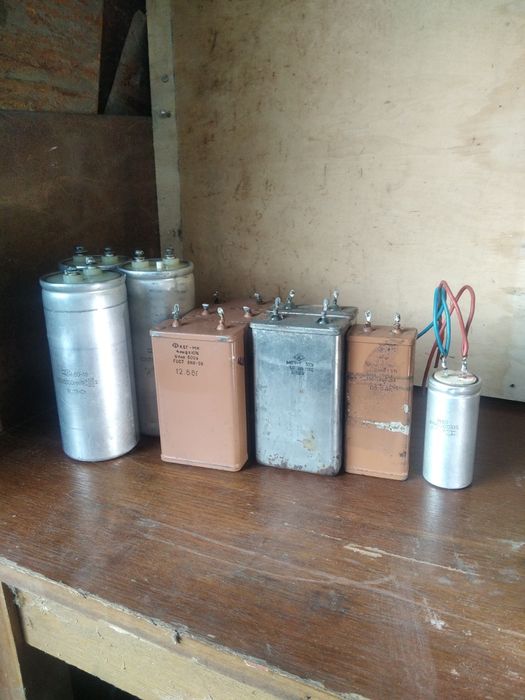 Конденсатор К50-18 , КБГ , МБГИ , К50-16