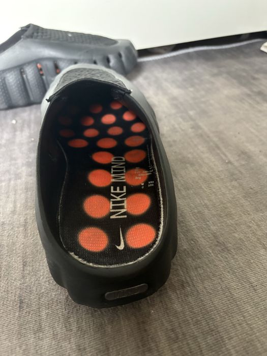 klapki nike mind