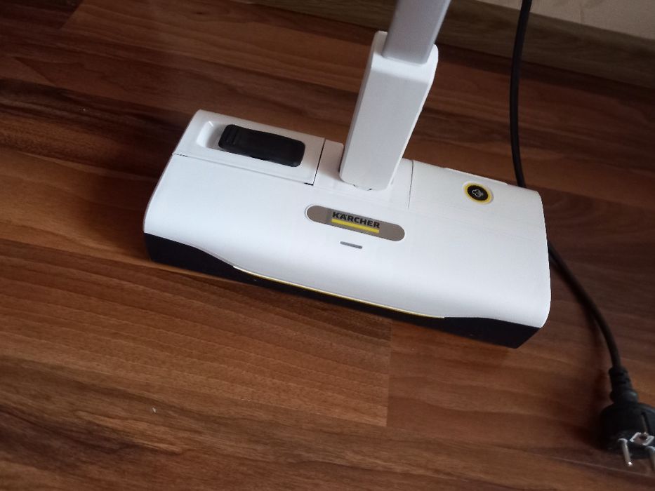 Karcher пароотчиститель