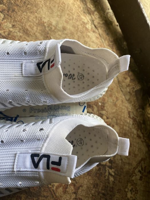 Красовки FILA Розмір 43