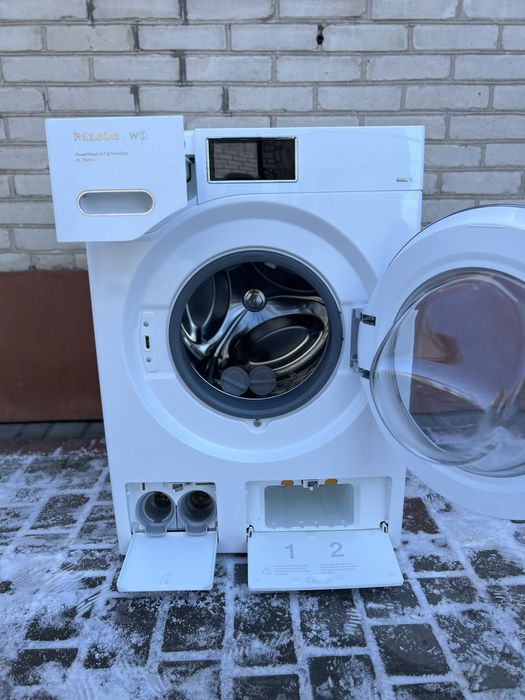 Пральна машина Miele WMW960