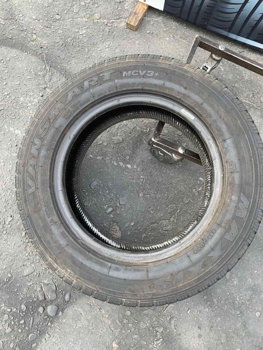 Шини 205/65 R15 пара Maxxis  літо 7,2мм