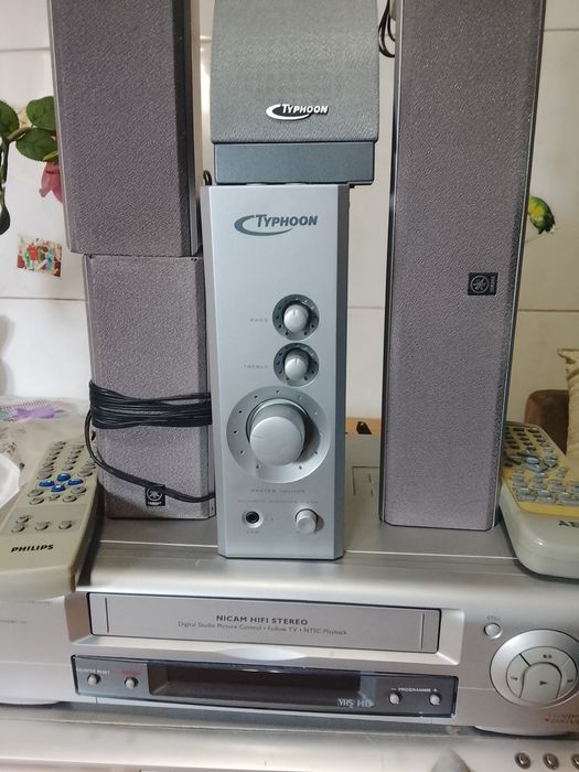 Vendo DVD com comando mais vídeo