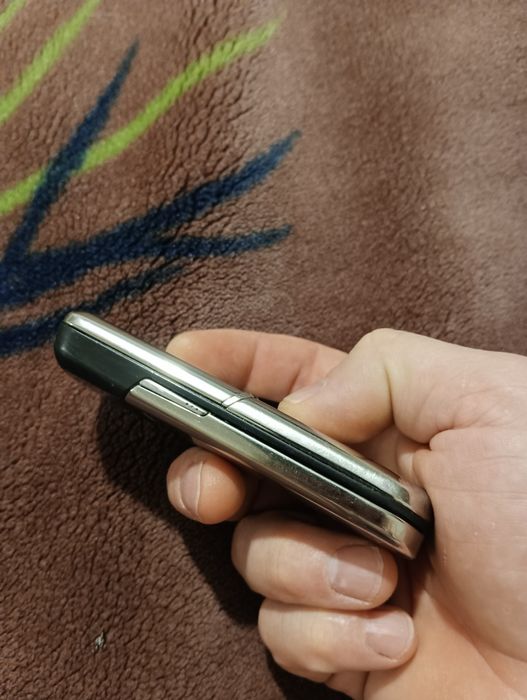 Телефон Nokia 8800