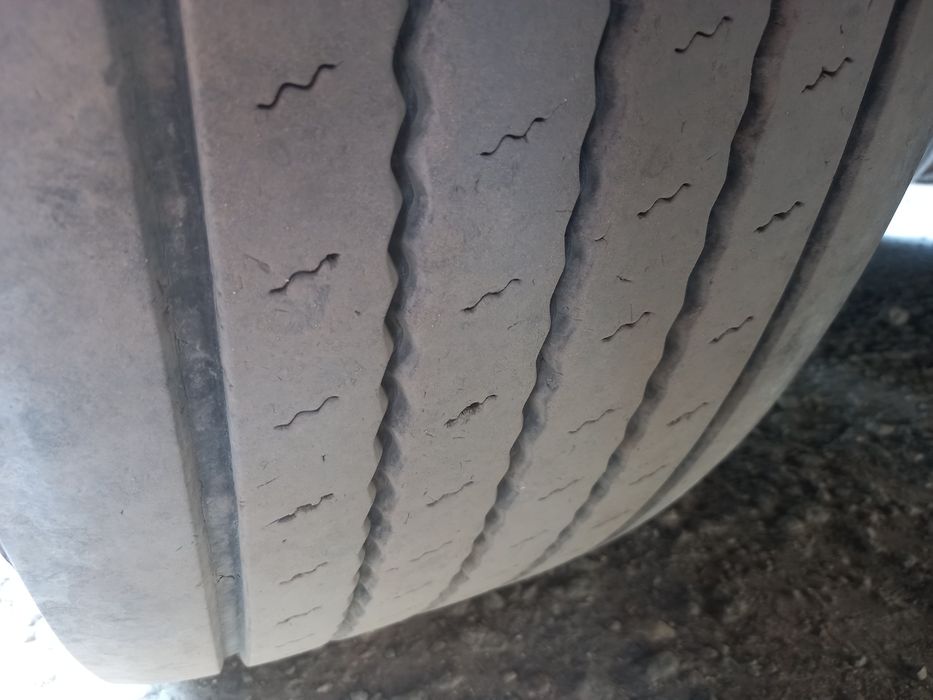 Полуприцеп контейнеровоз комплект