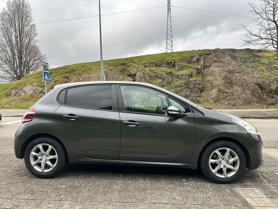 Peugeot 208 1.4 HDi Active