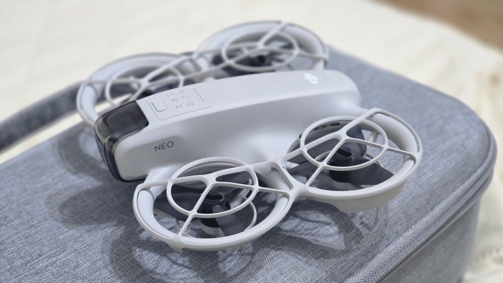 Drone Dji Neo com caixa