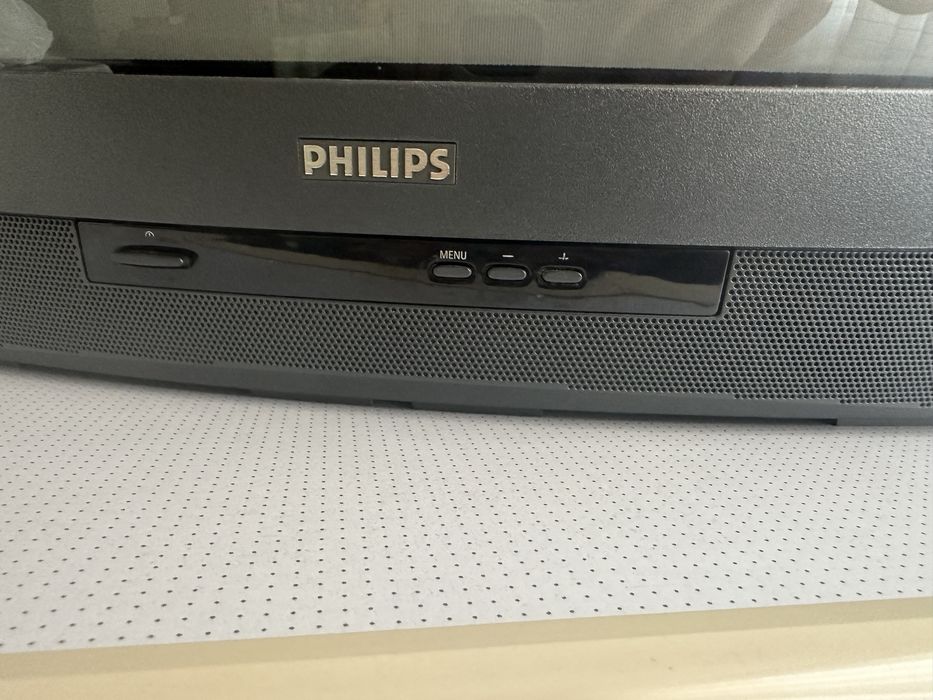 Televisão Philips Preta