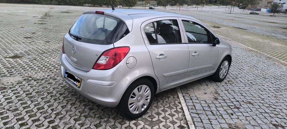 Opel Corsa D estimado
