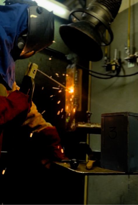 Soldador disponível ao fim de semana — Margem Sul