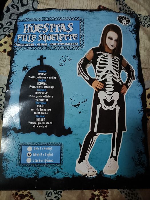 Fato de Halloween e serve para carnaval