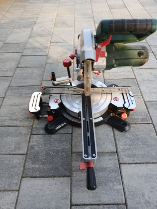 Piła ukosnica kajzerka Metabo