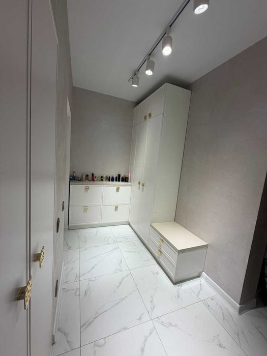 Apartment in Odesa - More