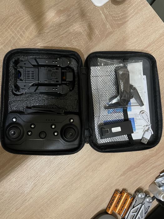 Квадрокоптер модель Е 99