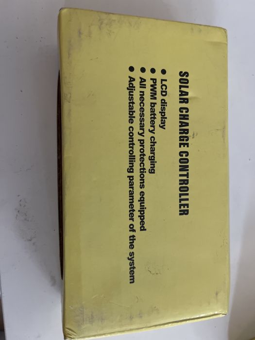 Controlador de Carga Solar MPPT 30A 12V/24V – LCD
