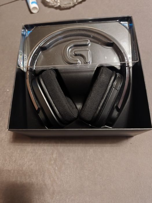 LOGITECH  G933  - słuchawki gamingowe