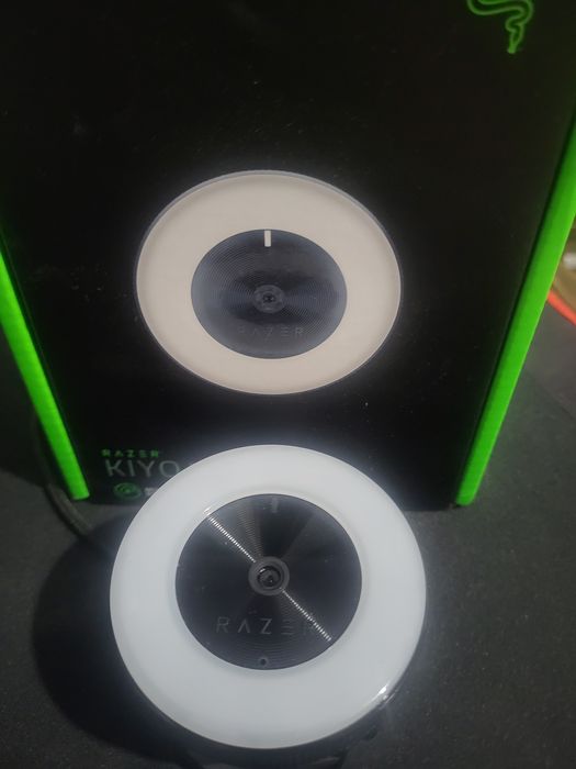 Kamerka Razer Kiyo