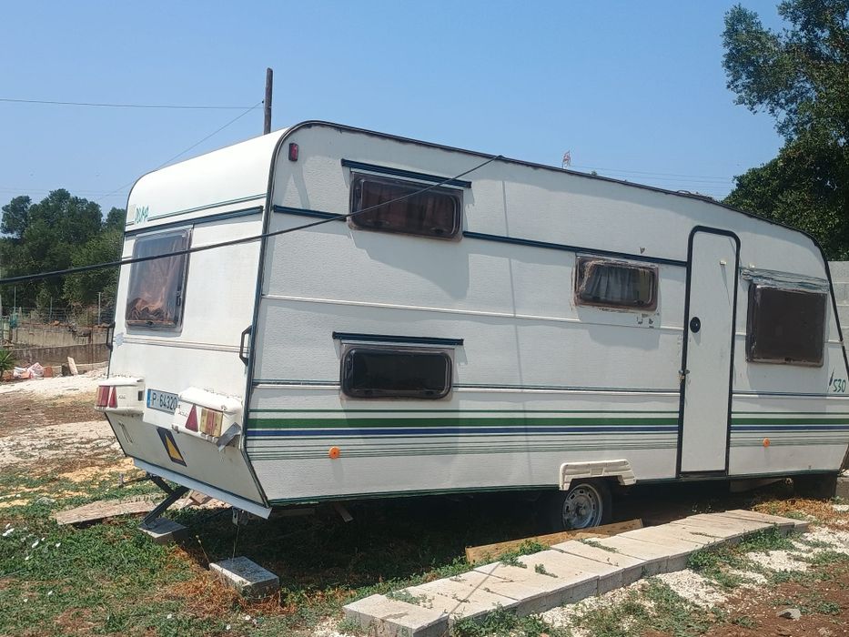 Vendo uma rolete caravana