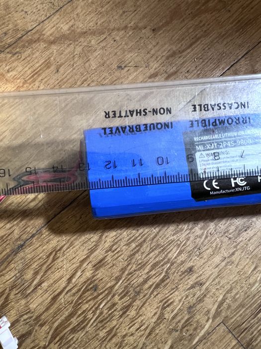 Bateria Lítio Recarregável Li-ion 14.4V 9.8Ah 141.12Wh (Modelo XJT-2P4S-9800)