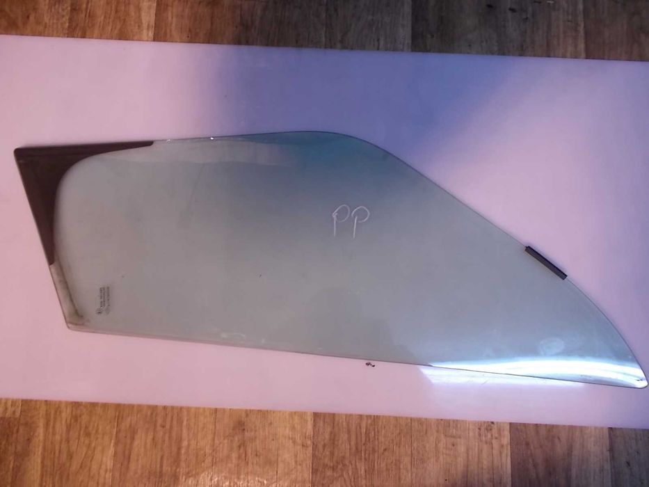 Renault Master III Opel Movano B szyba prawy przód