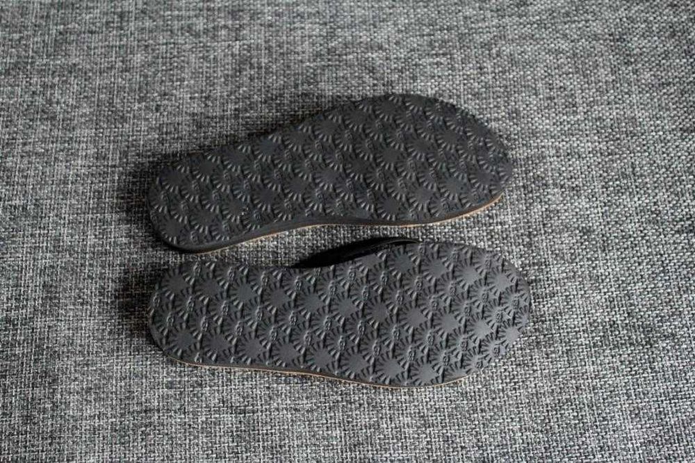 Шльопанці UGG Tawney Logo Оригінал 40р